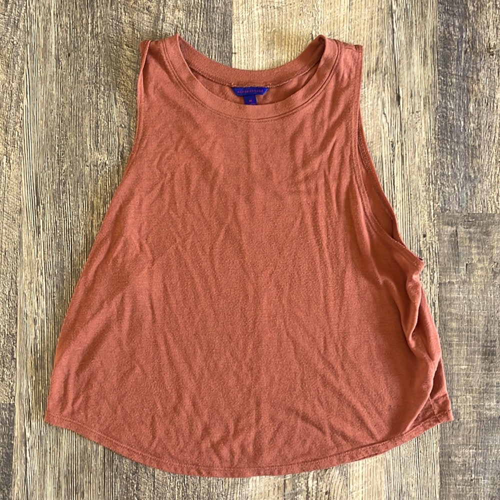 M Womans/Girls Tank